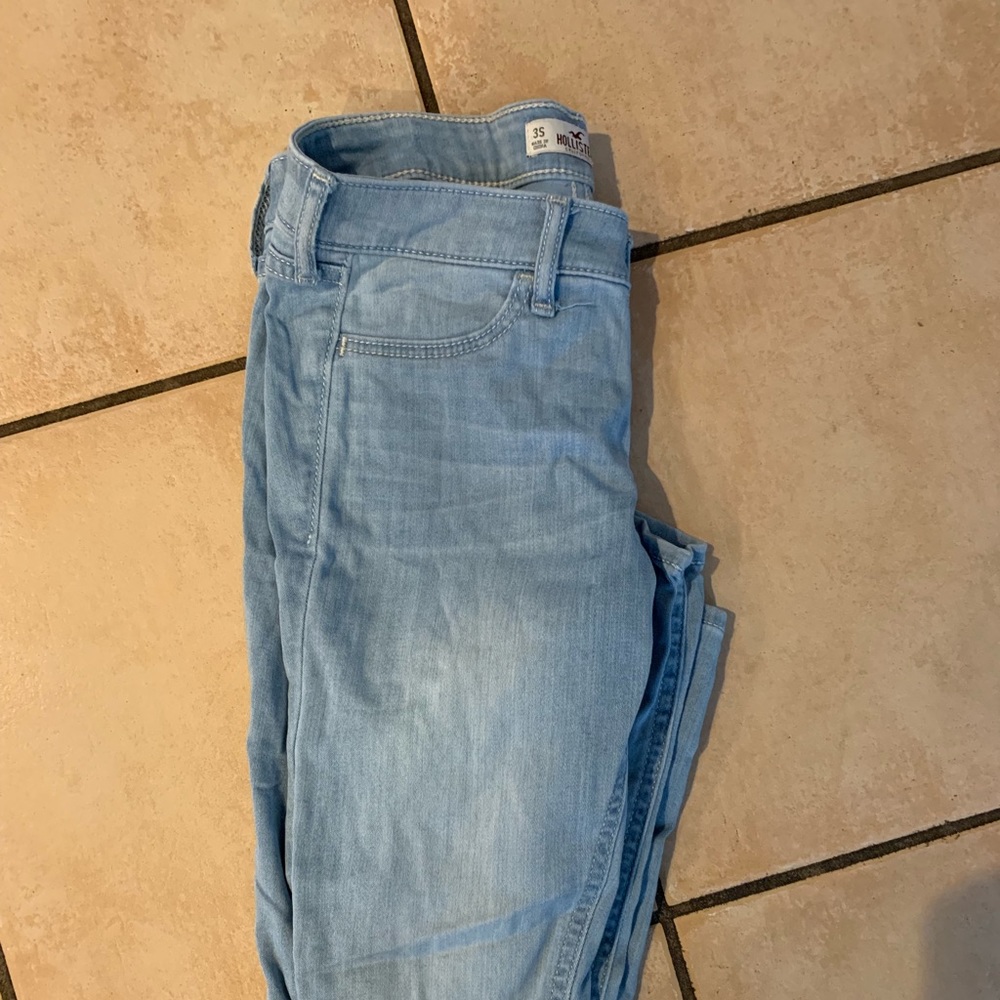 Hollister light washed